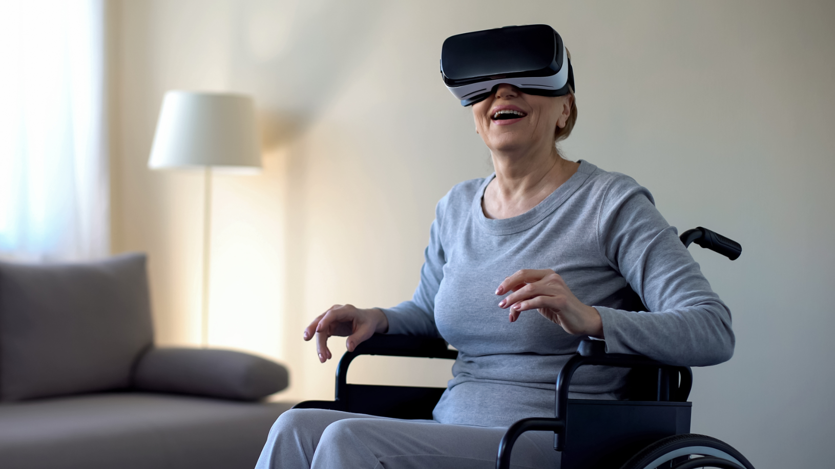 VR虛擬實境科技 豐富長者生活